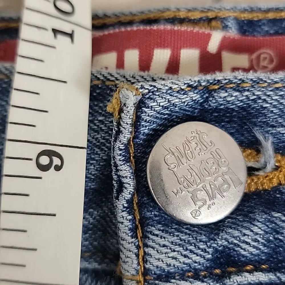 Levi's 527 red tab blue denim bootcut jeans Size 28 Juniors 16